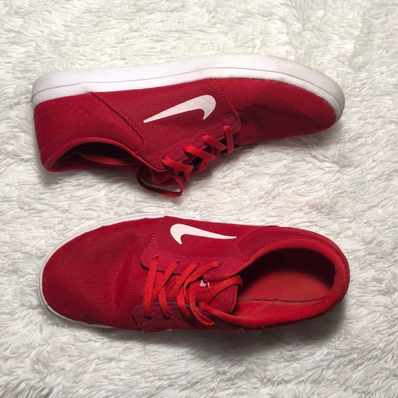 nike portmore red